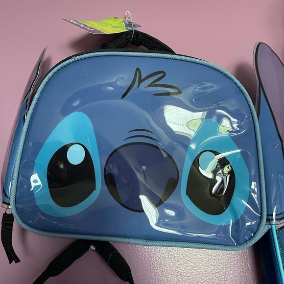 Stitch and hello kitty winner's choice identical just different color - Picture 1 of 4